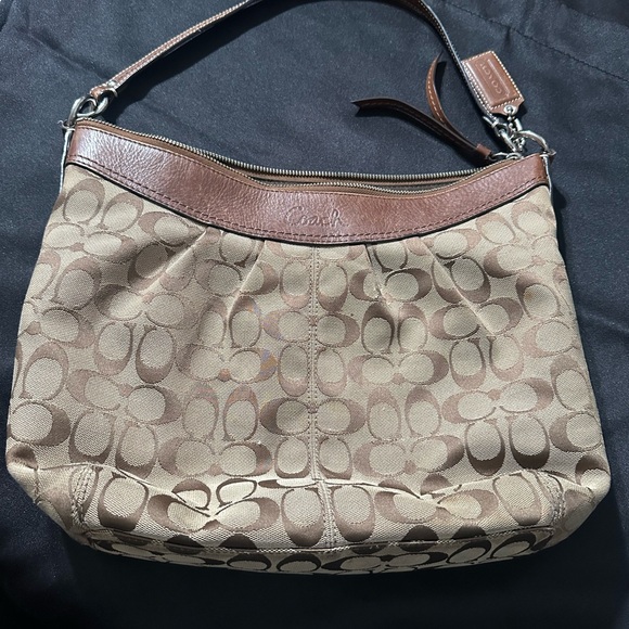 Coach bag in good condition - Picture 2 of 8